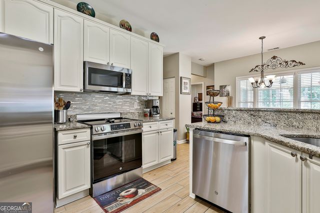 169 Pine Crescent, Newnan, GA 30265