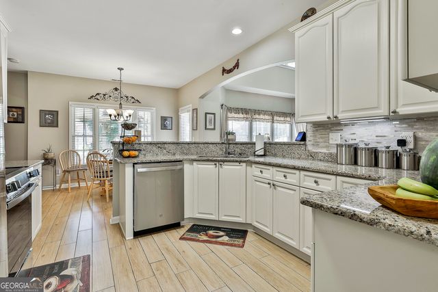 169 Pine Crescent, Newnan, GA 30265