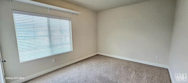 9211 Woodbrook Drive, Shafter, CA 93263