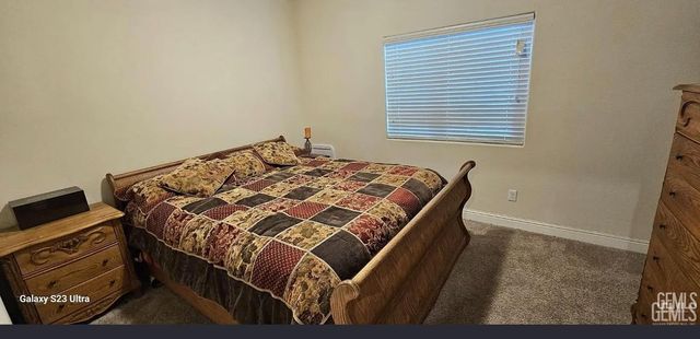 9211 Woodbrook Drive, Shafter, CA 93263