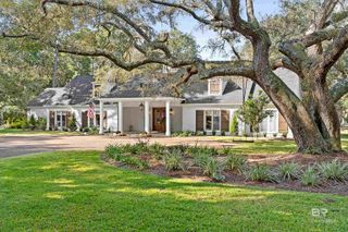 18247 Woodland Drive, Fairhope, AL 36532