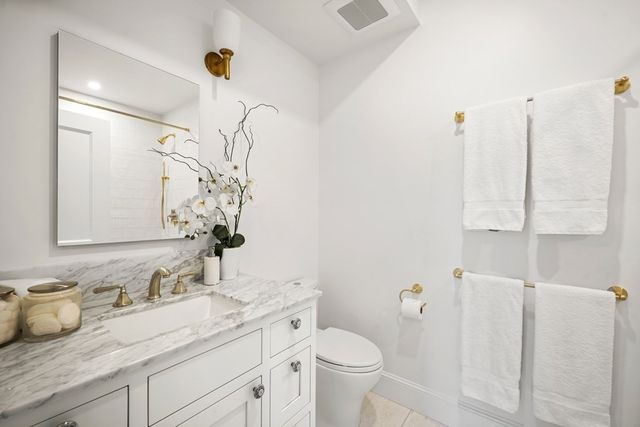130 Mount Auburn Street 311, Cambridge, MA 02138