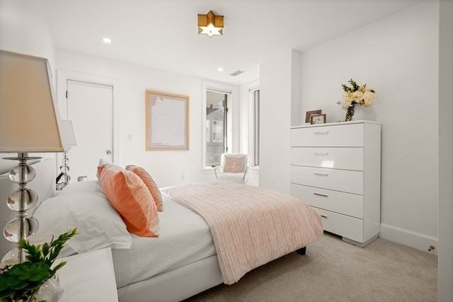 130 Mount Auburn Street 311, Cambridge, MA 02138