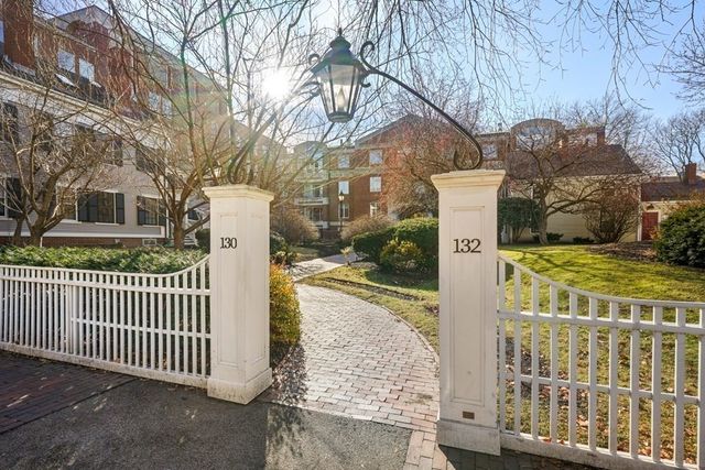 130 Mount Auburn Street 311, Cambridge, MA 02138