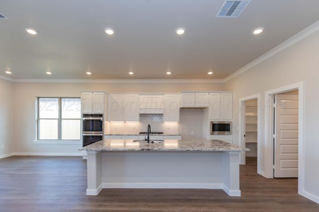 7606 CASTLEMAN Road, Amarillo, TX 79119