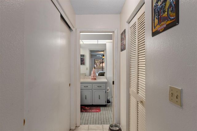 8095 PHILATELIC DRIVE, Spring Hill, FL 34606