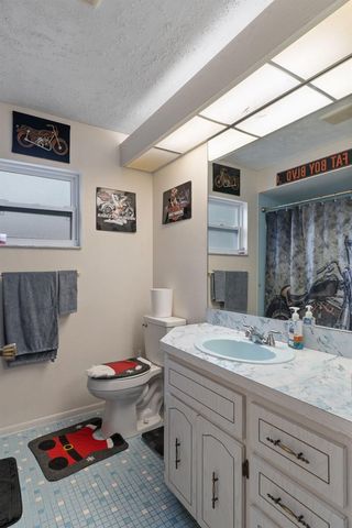 8095 PHILATELIC DRIVE, Spring Hill, FL 34606