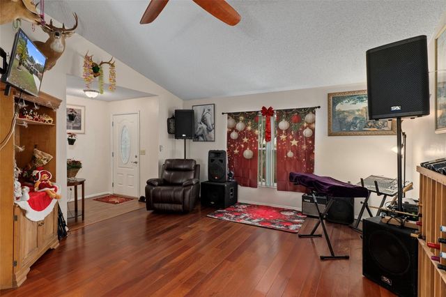 8095 PHILATELIC DRIVE, Spring Hill, FL 34606