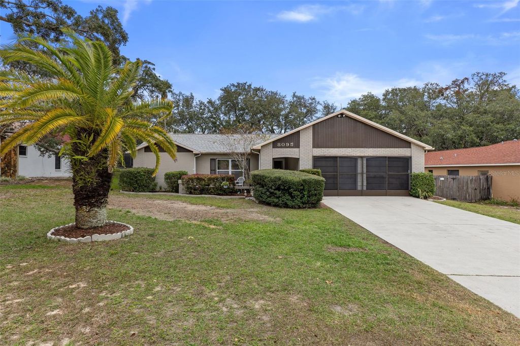 8095 PHILATELIC DRIVE, Spring Hill, FL 34606