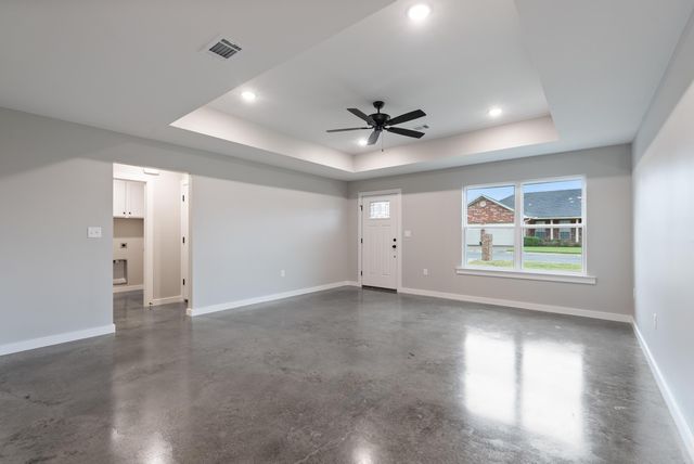 303 Parkway Avenue, Morrilton, AR 72110