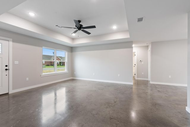 303 Parkway Avenue, Morrilton, AR 72110