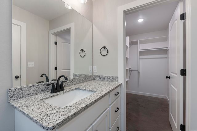 303 Parkway Avenue, Morrilton, AR 72110