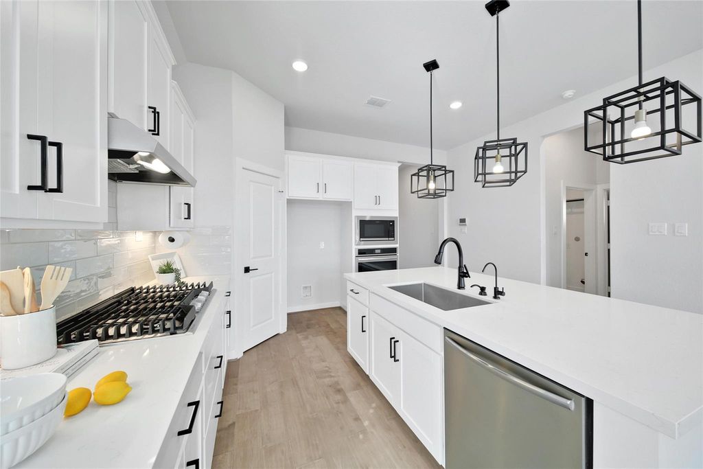 29631 Bur Creek Lane, Fulshear, TX 77441