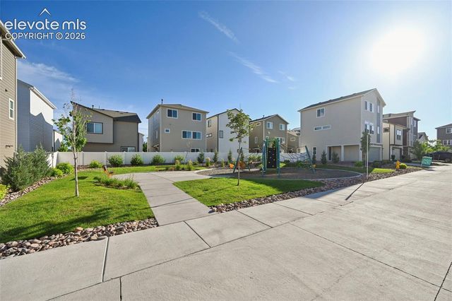 5251 Aeroglide Loop, Colorado Springs, CO 80916