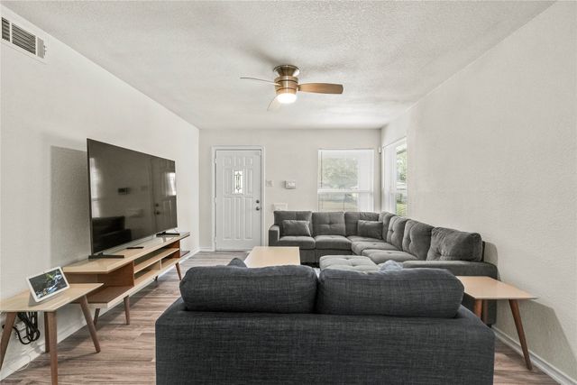 2315 Housley Drive, Dallas, TX 75228