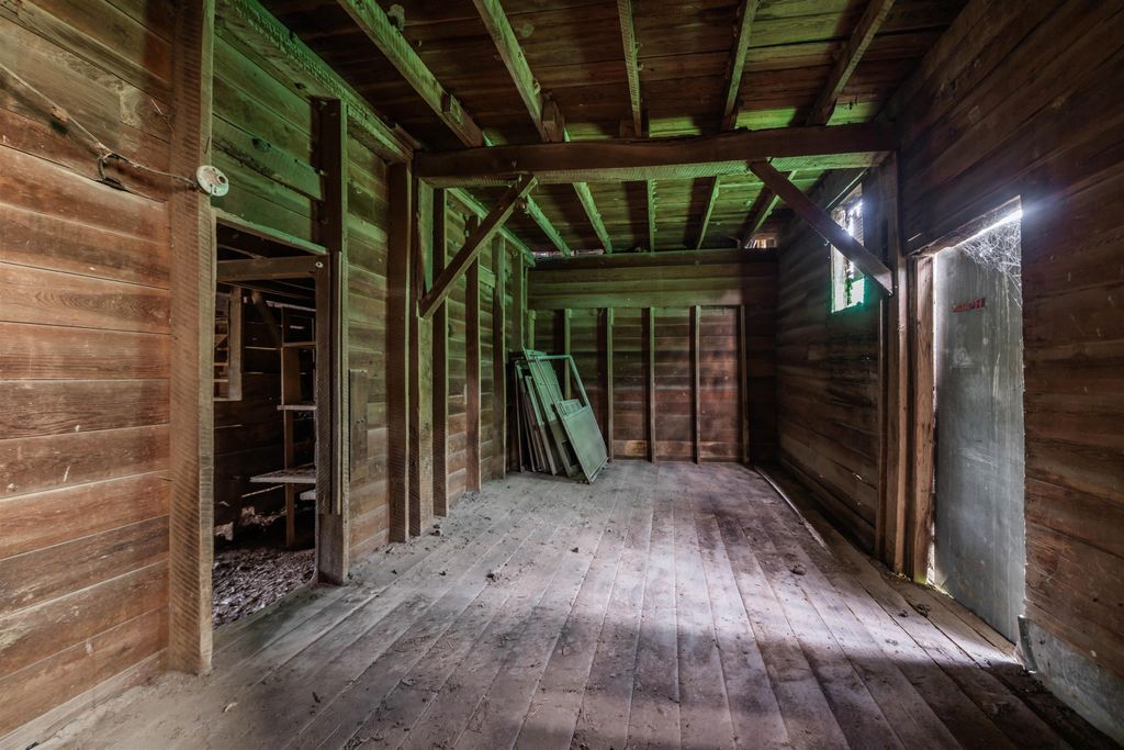 12357 SW Tawakoni Rd