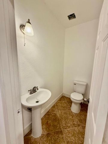 2283 Azure Street, Thermal, CA 92274