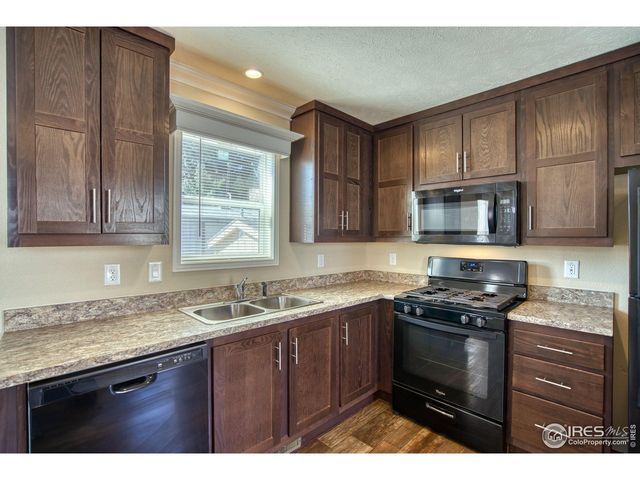 230 N 2nd St, Berthoud, CO 80513
