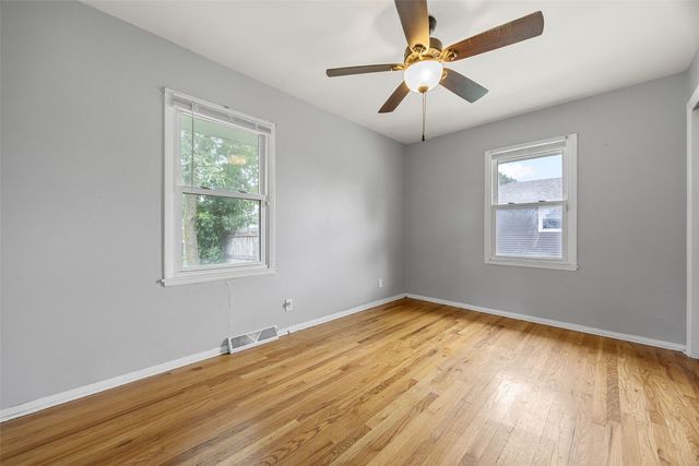2902 14th Avenue, Marion, IA 52302