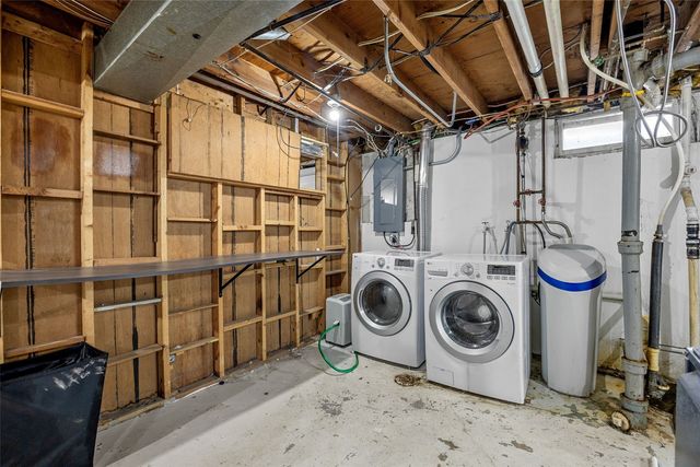 2902 14th Avenue, Marion, IA 52302