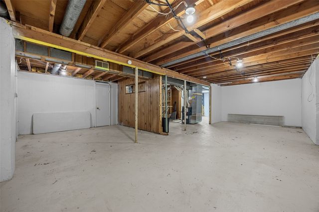 2902 14th Avenue, Marion, IA 52302