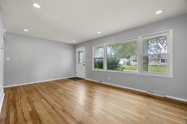 2902 14th Avenue, Marion, IA 52302