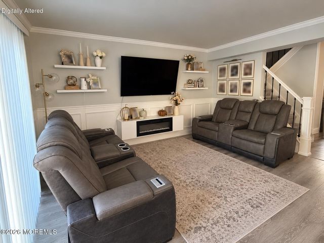 7 Elizabeth Court, Howell, NJ 07731