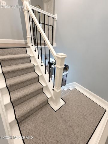 7 Elizabeth Court, Howell, NJ 07731