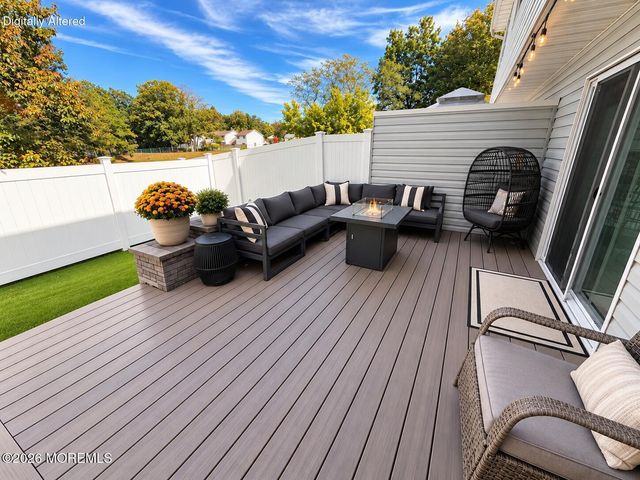 7 Elizabeth Court, Howell, NJ 07731