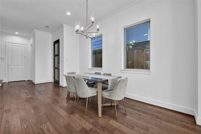 1615 Vermont Street, Houston, TX 77006