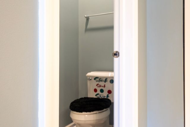 303 Owen Court, Oswego, IL 60543