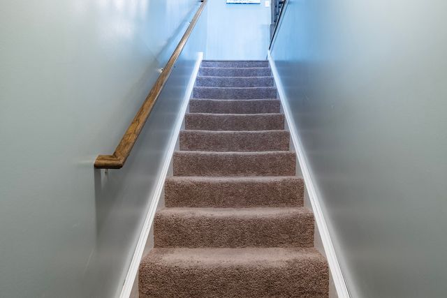 303 Owen Court, Oswego, IL 60543