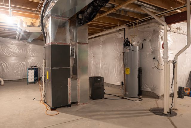 303 Owen Court, Oswego, IL 60543