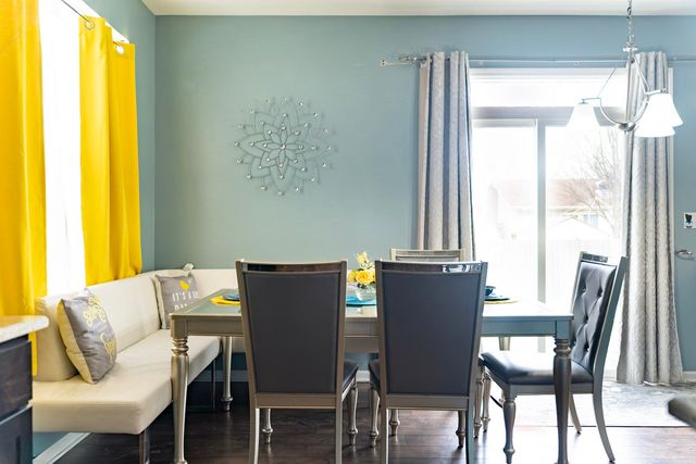 303 Owen Court, Oswego, IL 60543