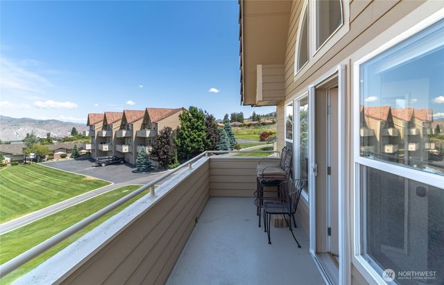 87 Red Hawk Drive, Orondo, WA 98843