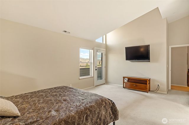 87 Red Hawk Drive, Orondo, WA 98843