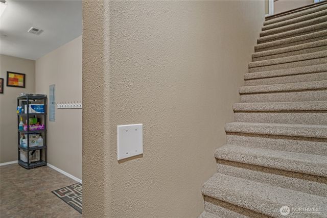 87 Red Hawk Drive, Orondo, WA 98843