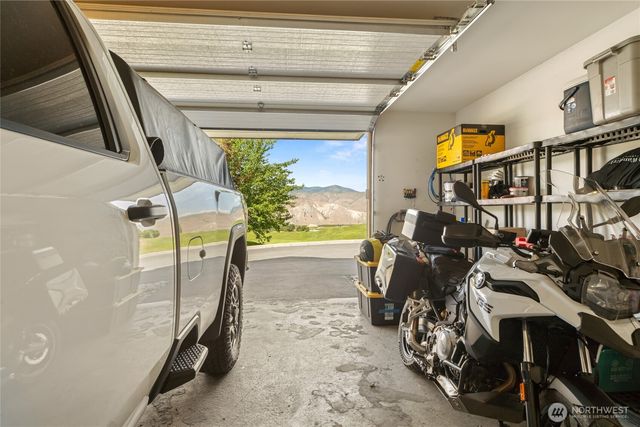 87 Red Hawk Drive, Orondo, WA 98843