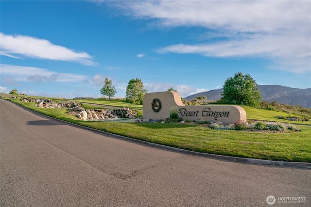 87 Red Hawk Drive, Orondo, WA 98843