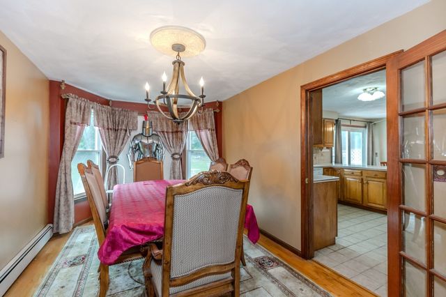 5 Spruce Street, Blackstone, MA 01504