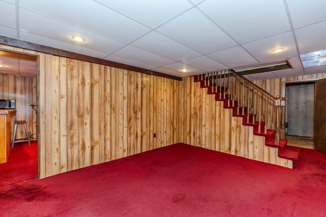 5 Spruce Street, Blackstone, MA 01504