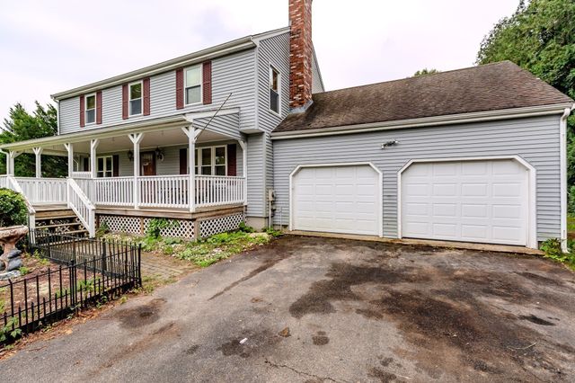 5 Spruce Street, Blackstone, MA 01504