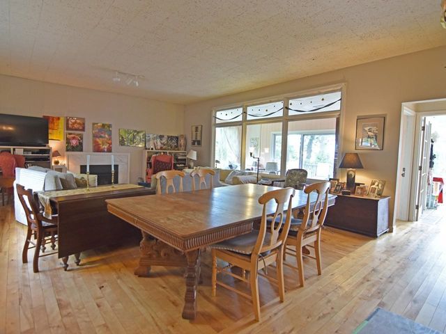 33 Summit Ridge, Burlington, VT 05401