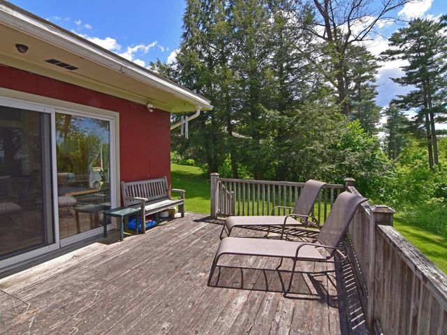 33 Summit Ridge, Burlington, VT 05401
