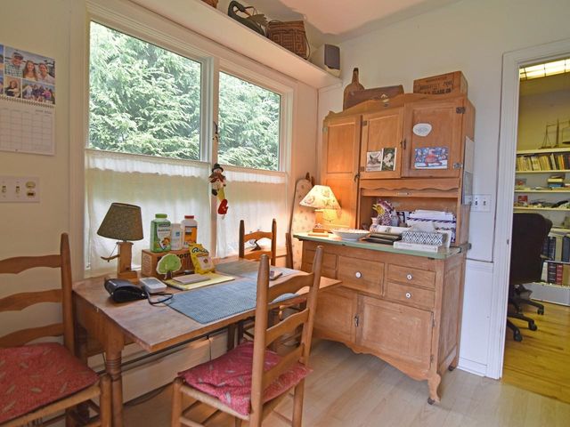 33 Summit Ridge, Burlington, VT 05401