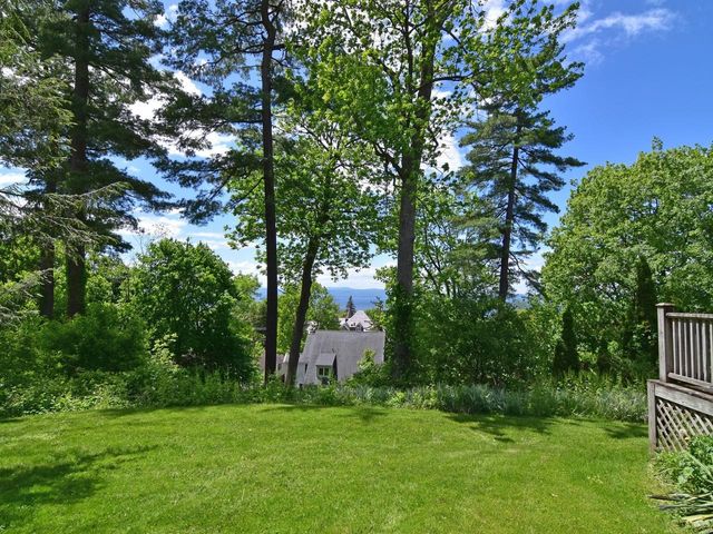 33 Summit Ridge, Burlington, VT 05401