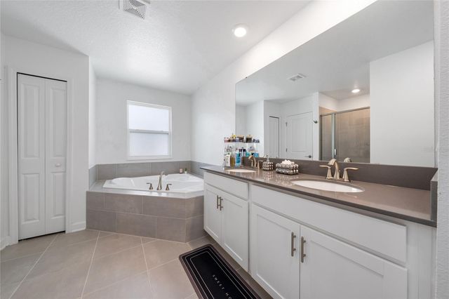 11934 LANGUAGE WAY, Orlando, FL 32832