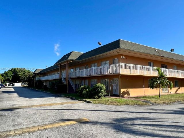 291 NW 177th Street C-107, Miami Gardens, FL 33169