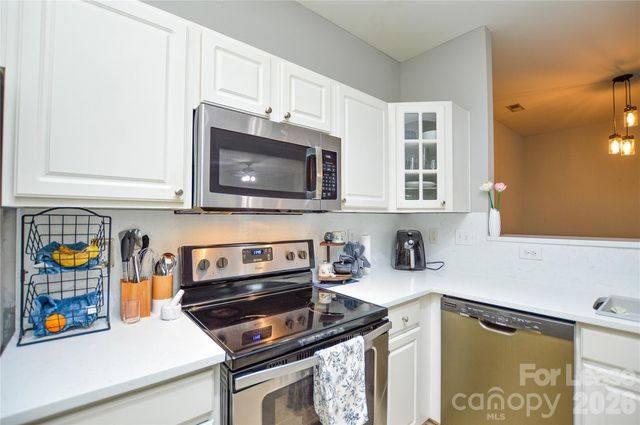 10663 Hill Point Court, Charlotte, NC 28262