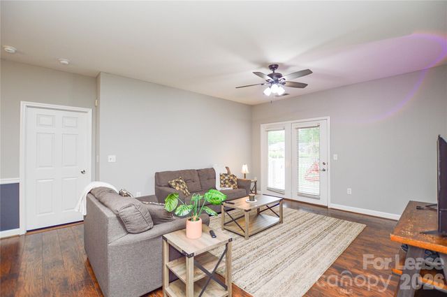 10663 Hill Point Court, Charlotte, NC 28262